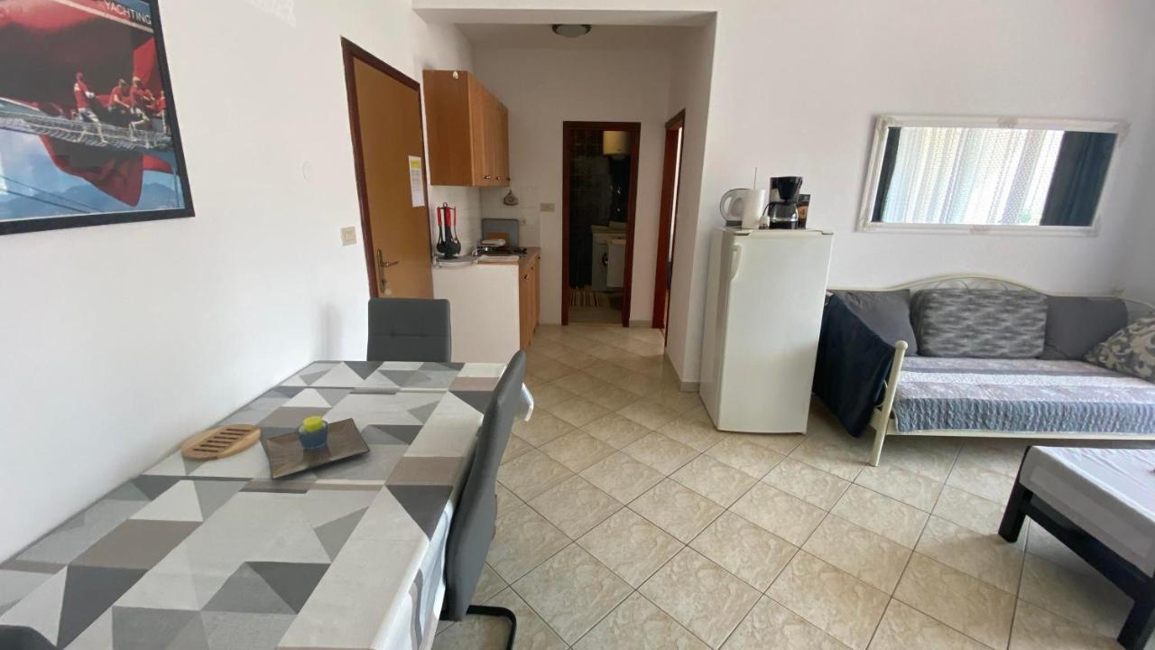 Apartments Alto Ровинь Экстерьер фото