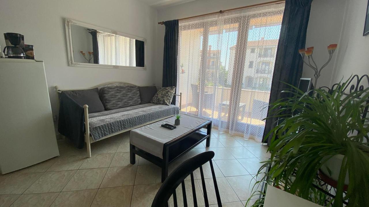 Apartments Alto Ровинь Экстерьер фото