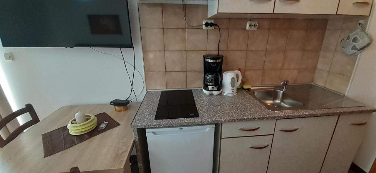 Apartments Alto Ровинь Экстерьер фото